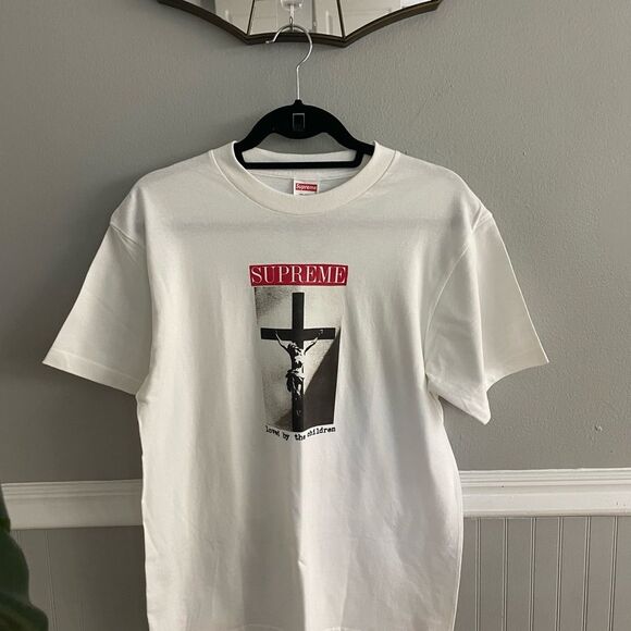 NEW WITH TAGS SUPREME Loved by the Children White T-Shirt Men's Size Small - Picture 2 of 11